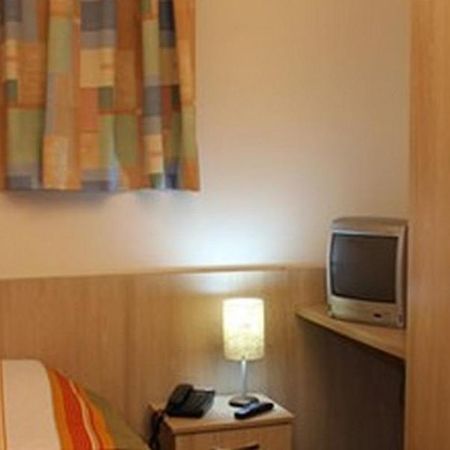 Euro Hotel Curitiba Buitenkant foto