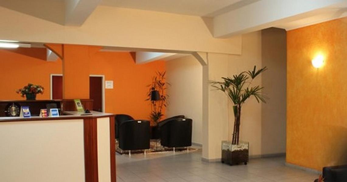 Euro Hotel Curitiba Buitenkant foto