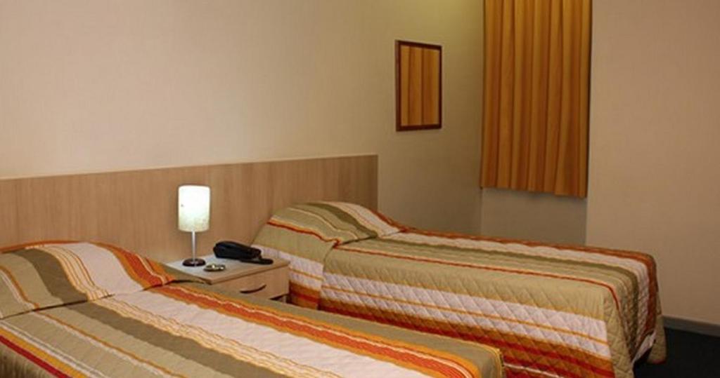 Euro Hotel Curitiba Kamer foto